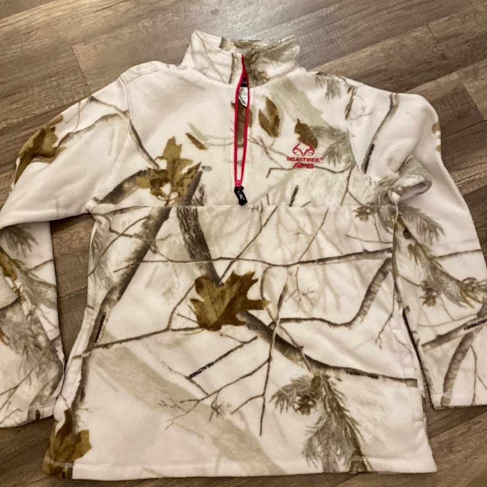 Realtree fleece shirt